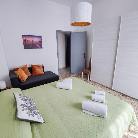 게스트하우스 Fermata Cappuccini 3*