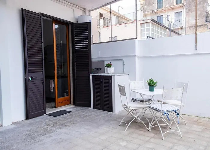 بيت ضيافة Fermata Cappuccini أتشيريالي